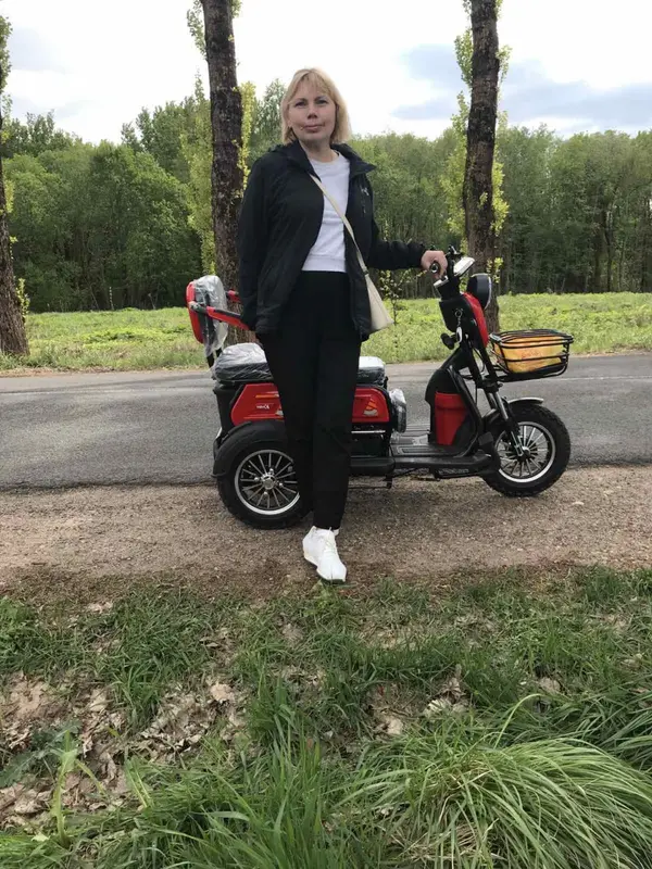 Покупатель с трициклом TERAX